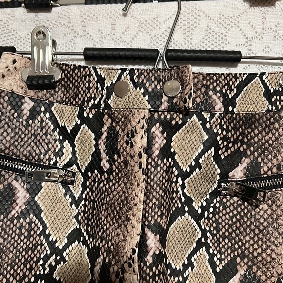 NWT I.AM.GIA Snake Jagger Skirt - Picture 4 of 7